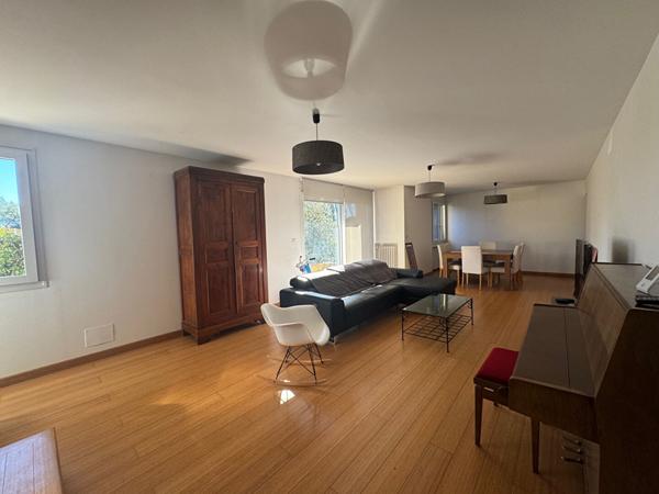 MAISON MEUBLE - A LOUER - CABRIES - COUP DE COEUR