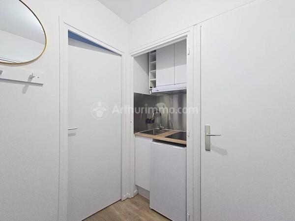 Location                                                      Appartement
                        
                     1 pièces                      20 m2                     à Clermont-Ferrand