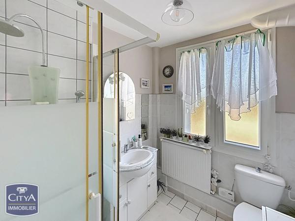 Appartement à vendre 3 pièces 52.47m² Saint-Étienne (42100)