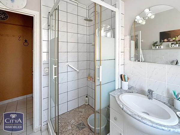 Appartement à vendre 3 pièces 52.47m² Saint-Étienne (42100)