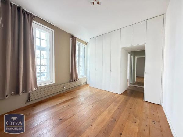 Appartement à louer 4 pièces 123.8m² Arras (62000)