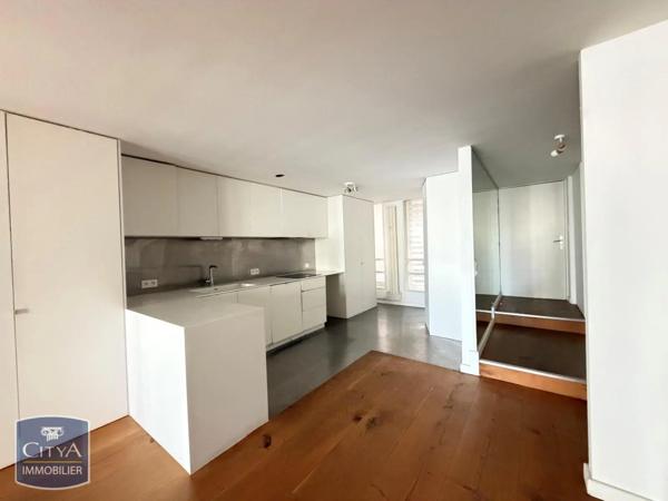Appartement à louer 4 pièces 123.8m² Arras (62000)