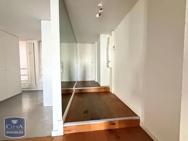 Appartement à louer 4 pièces 123.8m² Arras (62000)