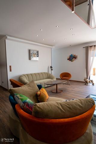 Saint-priest-en-jarez appartement 316M2 type maison de plain pied avec terrasse garage parking