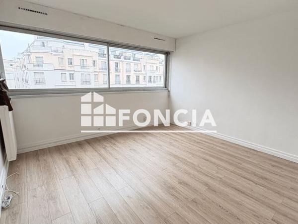 Location Studio 27.83 m² - 11-27 VILLA CROIX NIVERT Paris 75015