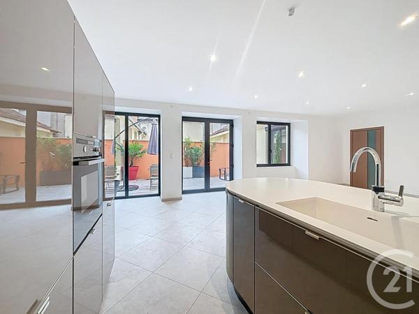 Appartement T3 à vendre  3 pièces - 105,33 m2 LE PUY EN VELAY - 43