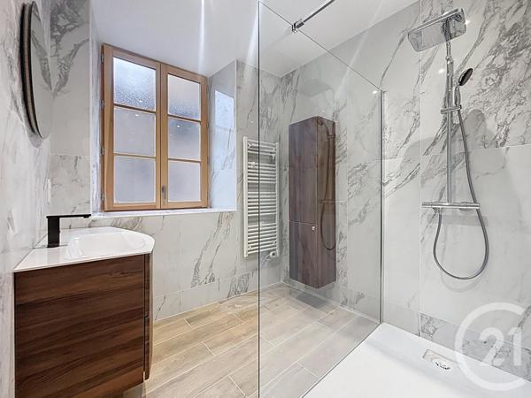 Appartement T3 à vendre  3 pièces - 105,33 m2 LE PUY EN VELAY - 43