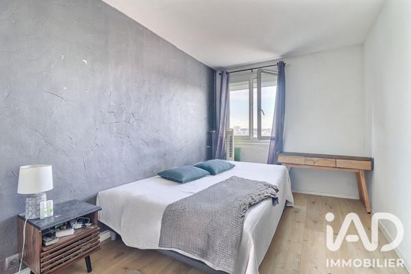 Appartement à vendre 4 pièces 69 m² Nîmes