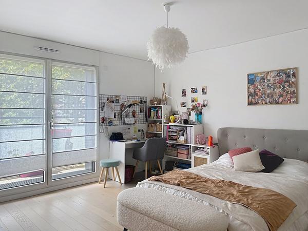 Maison Suresnes 4 pièce(s) 125 m2