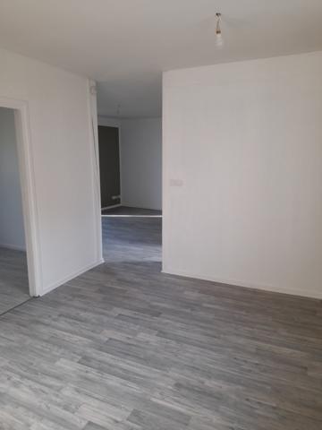 T4 80.86 m² AMPLEPUIS