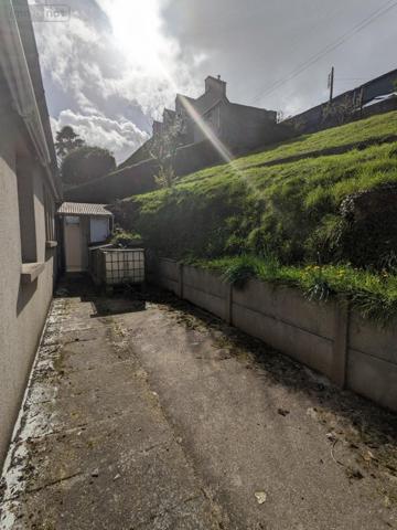 Maison à vendre à Saint-Martin-des-Champs dans le Finistère (29600), ref : 29085-703