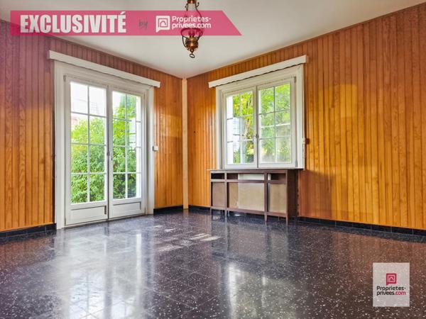 Wattrelos, idéalement situé, plain pied avec 4 chambres, jardin, double garage