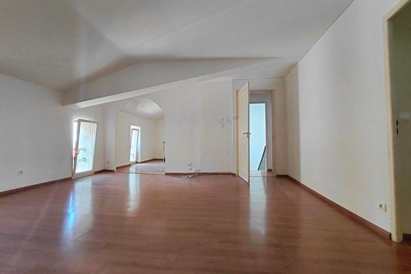 NARBONNE - Maréchal Joffre - Bel appartement T4 lumineux de 86m²