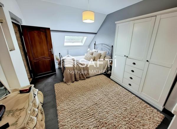 maison de charme de 143 m2 env, avec piscine à Magny le Hongre