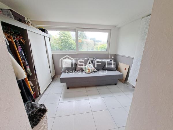 maison de charme de 143 m2 env, avec piscine à Magny le Hongre