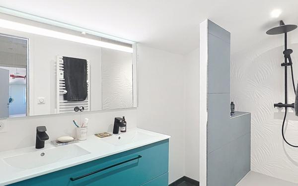 Maison à vendre    6 pièces •  Talmont-Saint-Hilaire