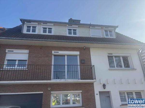 très jolie maison de ville