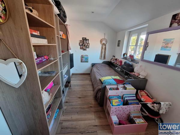 très jolie maison de ville