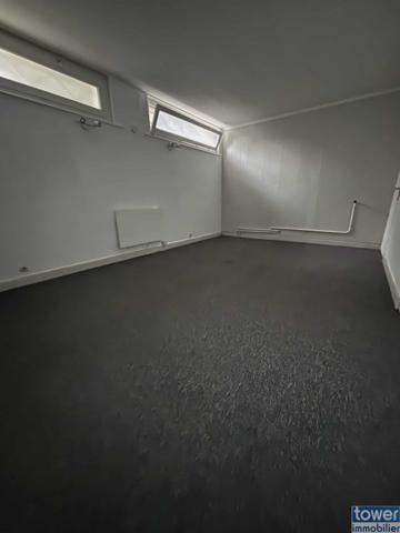 très jolie maison de ville