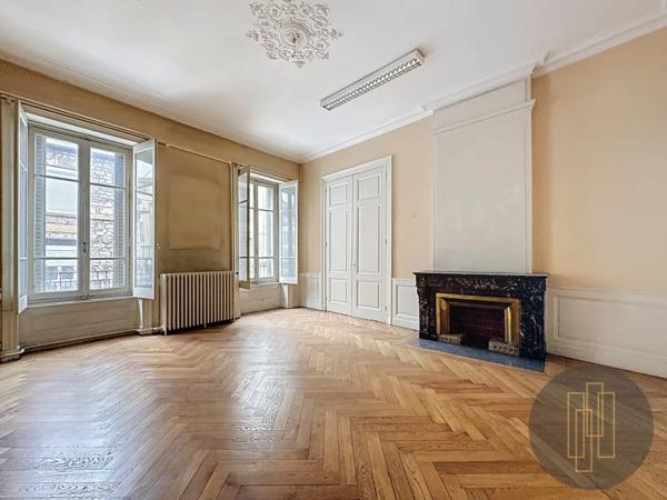 APPARTEMENT T4 A VENDRE - TARARE 103 m 2 | 132 500 €