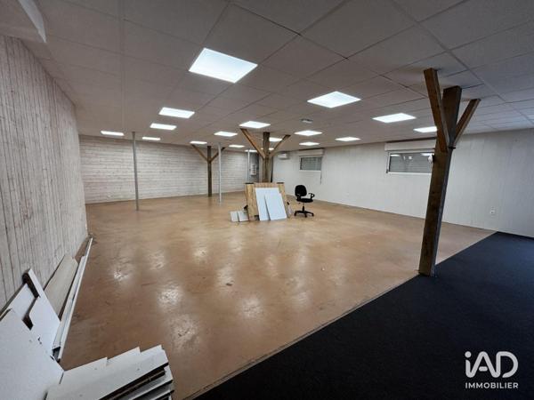 Location local d’activité 173 m² Theix-Noyalo
