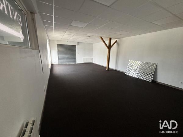 Location local d’activité 173 m² Theix-Noyalo
