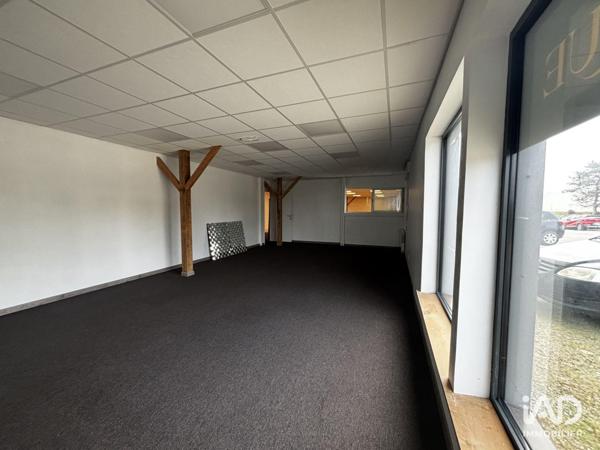 Location local d’activité 173 m² Theix-Noyalo