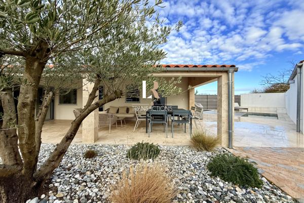 Châtelaillon-Plage (17340) Les Boucholeurs - Maison de plain-pied entièrement rénovée, exposée Sud avec piscine et garage