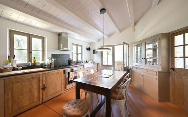 Maison à vendre    6 pièces •  Les Portes-en-Ré