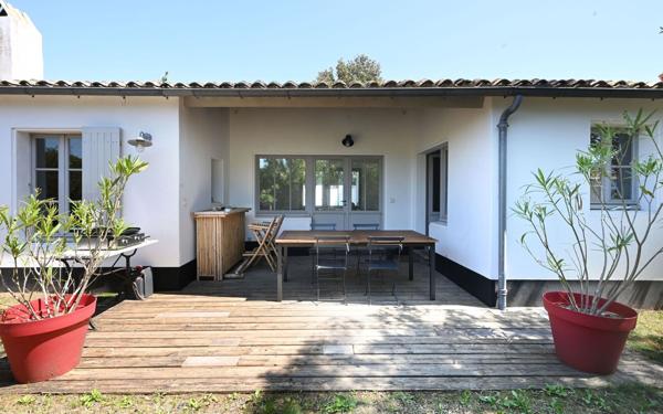 Maison à vendre    6 pièces •  Les Portes-en-Ré