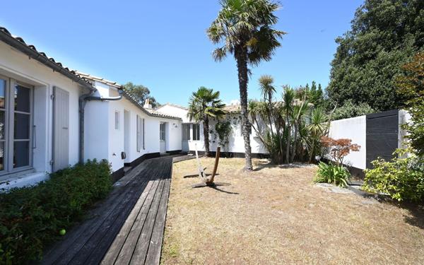 Maison à vendre    6 pièces •  Les Portes-en-Ré