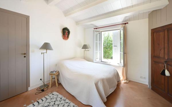 Maison à vendre    6 pièces •  Les Portes-en-Ré