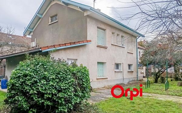 Maison à vendre    6 pièces • 132 m2 Pierre-Bénite
