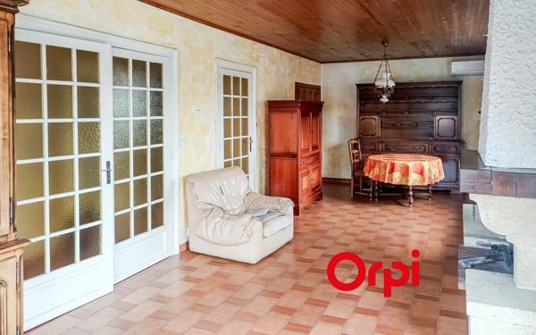 Maison à vendre    6 pièces • 132 m2 Pierre-Bénite