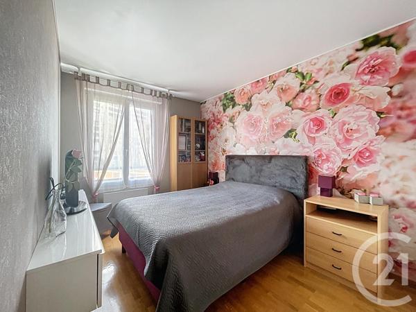 Appartement F4 à vendre  4 pièces - 74,21 m2 FRESNES - 94