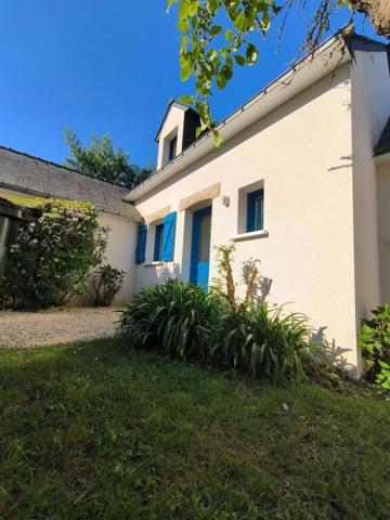 Charmante et lumineuse Maison à Vendre à Arzon