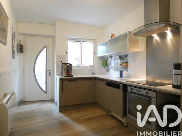 Maison à vendre 5 pièces 102 m² Névian