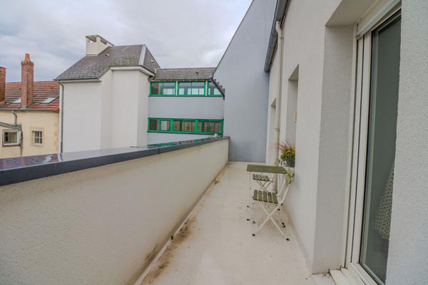 Appartement Nevers 3 pièces 63.5m2, 2 chambres, centre ville, ascenseur, parking souterrain, proche gare SNCF, 2H30 de PARIS