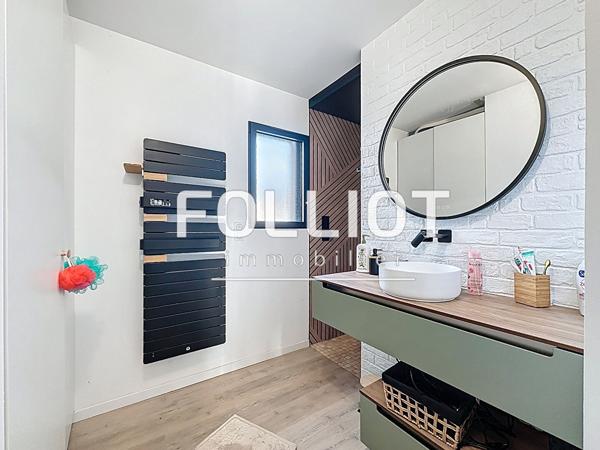 Maison Brehal 7 pièce(s) 159 m2