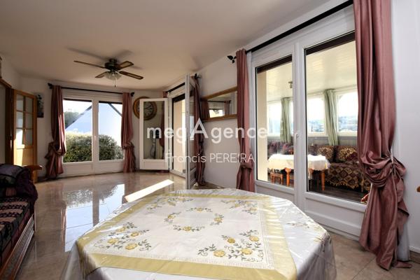 Maison à NEZEL, 78410 - 6 pièces 122m²
