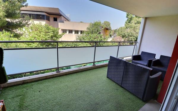 Appartement à vendre    4 pièces • 73,85 m2 Marseille 10