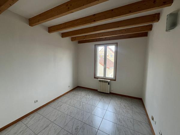 Appartement 3 pièces à louer à Lésigny - Calme et bien équipé