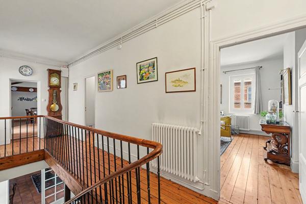 Maison 9 pièces 211 m2