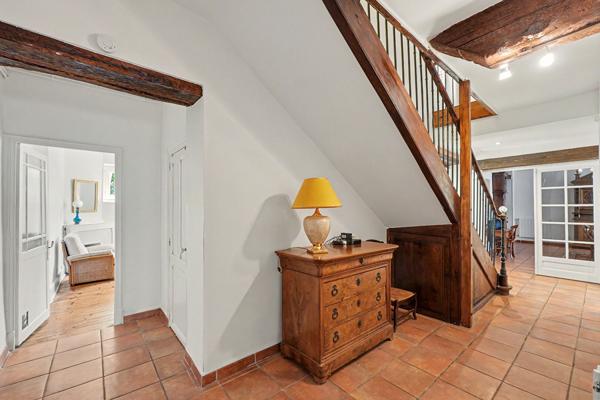 Maison 9 pièces 211 m2