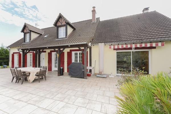 Maison à vendre |  Romorantin-Lanthenay |  7 pièces | 220 m²