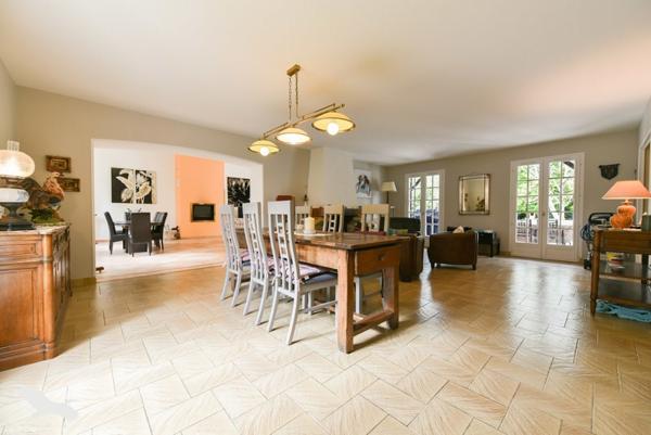 Maison à vendre |  Romorantin-Lanthenay |  7 pièces | 220 m²