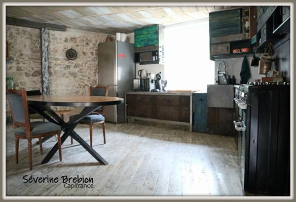 Maison à vendre Jardin, garage, atelier, 2 chambres, 1 bureau VISCOMTAT (63)
