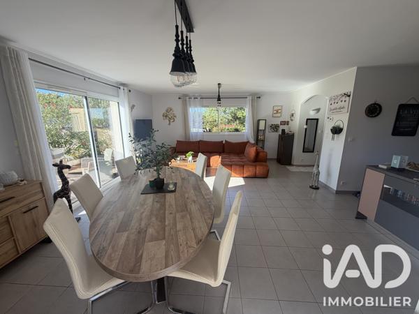 Maison à vendre 5 pièces 113 m² Asnières-sur-Nouère