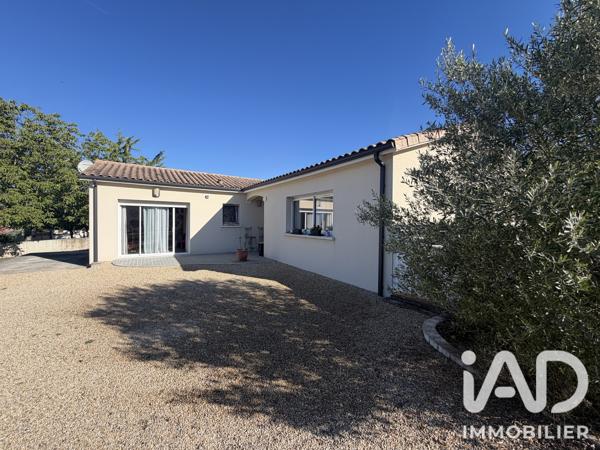 Maison à vendre 5 pièces 113 m² Asnières-sur-Nouère