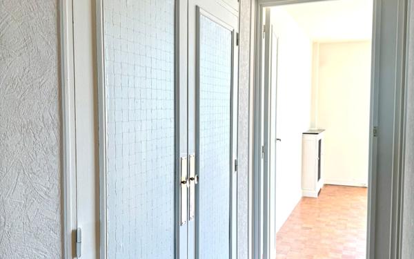 Appartement à vendre    3 pièces • 70 m2 Champigny-sur-Marne